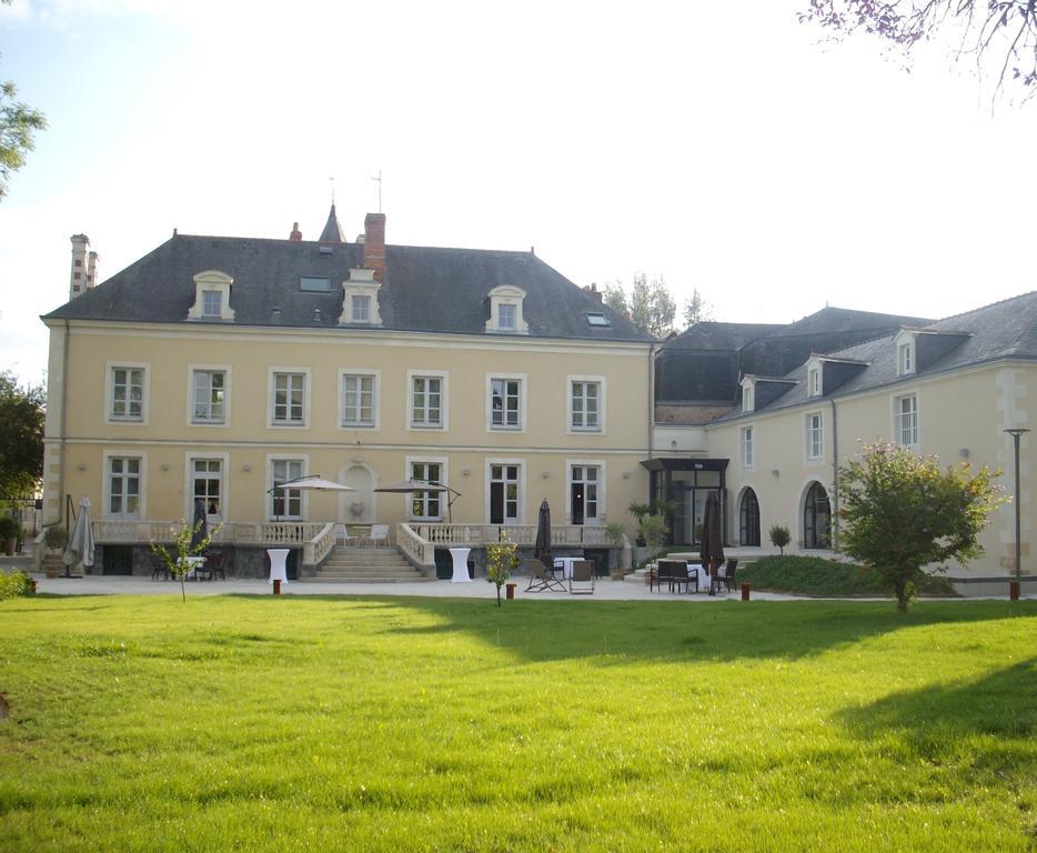 Hôtel Le Saint Martin Sablé-sur-Sarthe Exterior foto